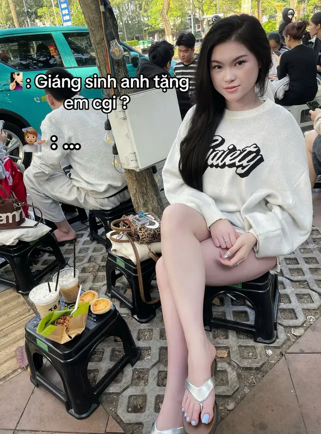 Giáng sinh ăn lành nhe bè xẽ 😘 🎉🎄 @zii zii #merrychristmas #mylove #vairal #xuhuong 