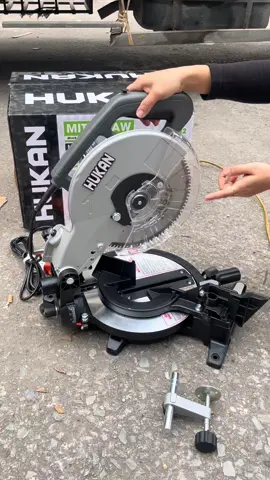 máy cắt nhôm Hukan lưỡi 255mm có cắt nghiêng 1900w  #maycatnhom #maycatnhomhukan #maycatgogiare #maycatgo #maycatnhua