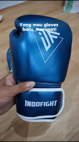 yang lagi cari glove buat latihan #fyp #boxingfans🥊🥊 #boxinglife #boxingday #indofight #hookfightgear #traininggloves #boxinggloves #boxing🥊 #boxing #boxingreview #boxingworkout #boxingindonesia #brandlokal #tinjuindonesia #tinju #tinjudunia #tinjudanpertarungan #review #glove #celanamuaythai  #muaythai #muaythaifighter #muaythaitraining #muaythaicamp #muaythailife #muaythaigirls #muaythaiboxing #boxingmuaythai #kickboxing #kickboxingk1##kickboxinggirl #mma#mmafighter#mmahighlight#mmaedit#mmatraining #beladiri#tiktok#review#tiktokshop#flashsale#flashback #hargapromo#promo#trending#fyp#fyppppppppppppppppppppppp