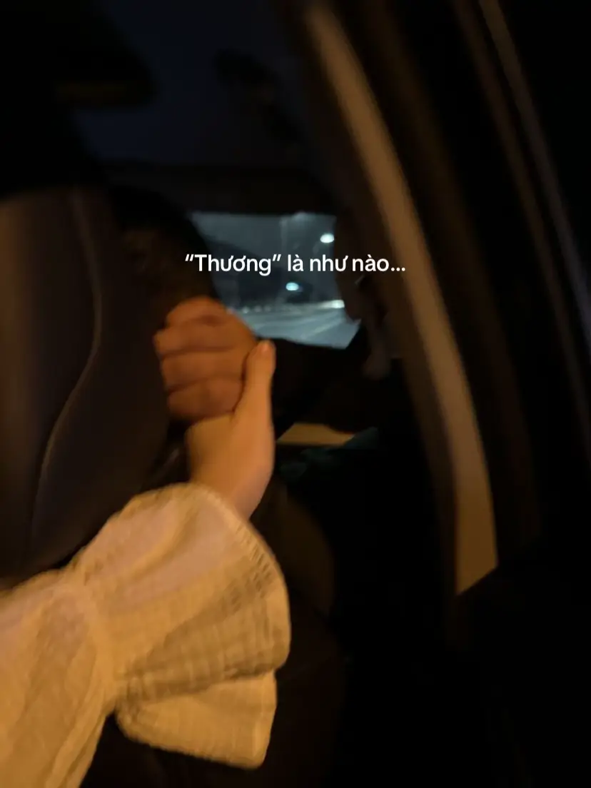 Anh thương theo cách âm thầm chẳng đòi hỏi đáp lại, chỉ mong em bình yên dù có đứng ngoài cuộc sống của em.#story #tamtrang #tinhyeu #stt_buồn_tâm_trạng #truongpham110i 