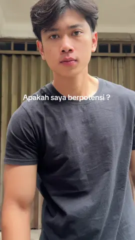 Outfit hunting dada ayam 🙏🏻 #gym #outfit #gymindonesia #mewing #looksmax 