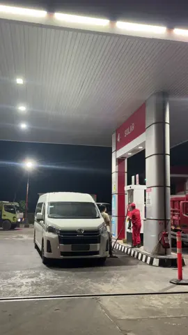 Ready For Rent  Hiace Premio  • 14 Seat (Rimba Kencana) • ⁠Reclining Seat • ⁠Smart TV • ⁠Audio Karaoke • ⁠USB Charger Type B • ⁠Safety Belt • ⁠Palu Pemecah Kaca • ⁠P3K WhatsApp  • 085875398618 Official Social Media  • Instagram : @hiacejatinom • TikTok : @hiacejatinom #rentalmobilklaten #sewahiaceklaten  #sewahiacejogja #sewahiacesolo #sewaelfklaten 