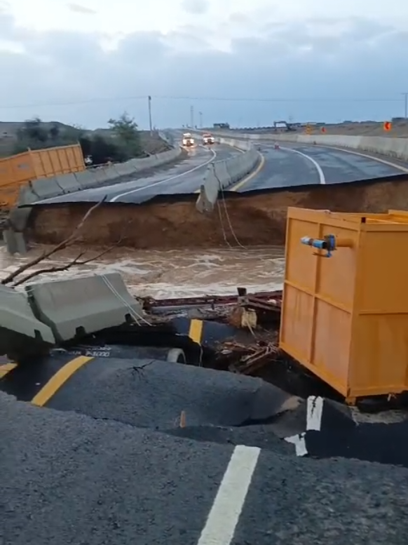 #floodingsaudiarabia#neomrain #vievineditz #