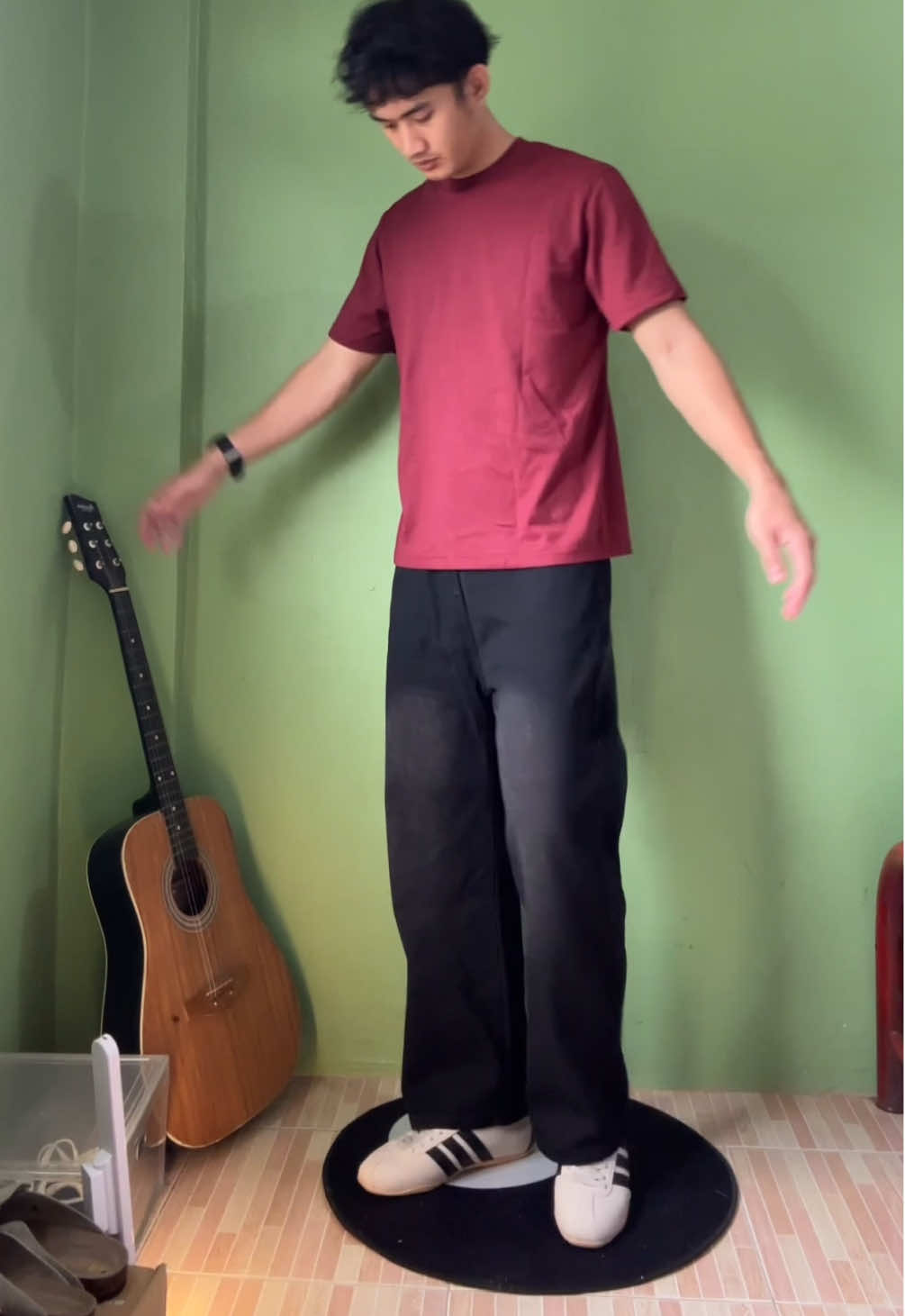 black wideleg washed pants>> #pants #widelegpants #washedpants #loosepants #fitinspo 