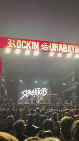 aku yang malang 4 #superiots #rockinsurabaya 