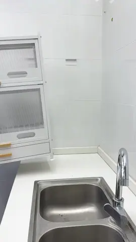 BELI DISINI👉@Easyshopple Kabinet pinggan mangkuk bertutup—tak perlu risau habuk & nyamuk lagi! 😍✨ #RakPingganmangkuk #KitchenOrganizer #MustHave #HomeHacks #easyshopple 