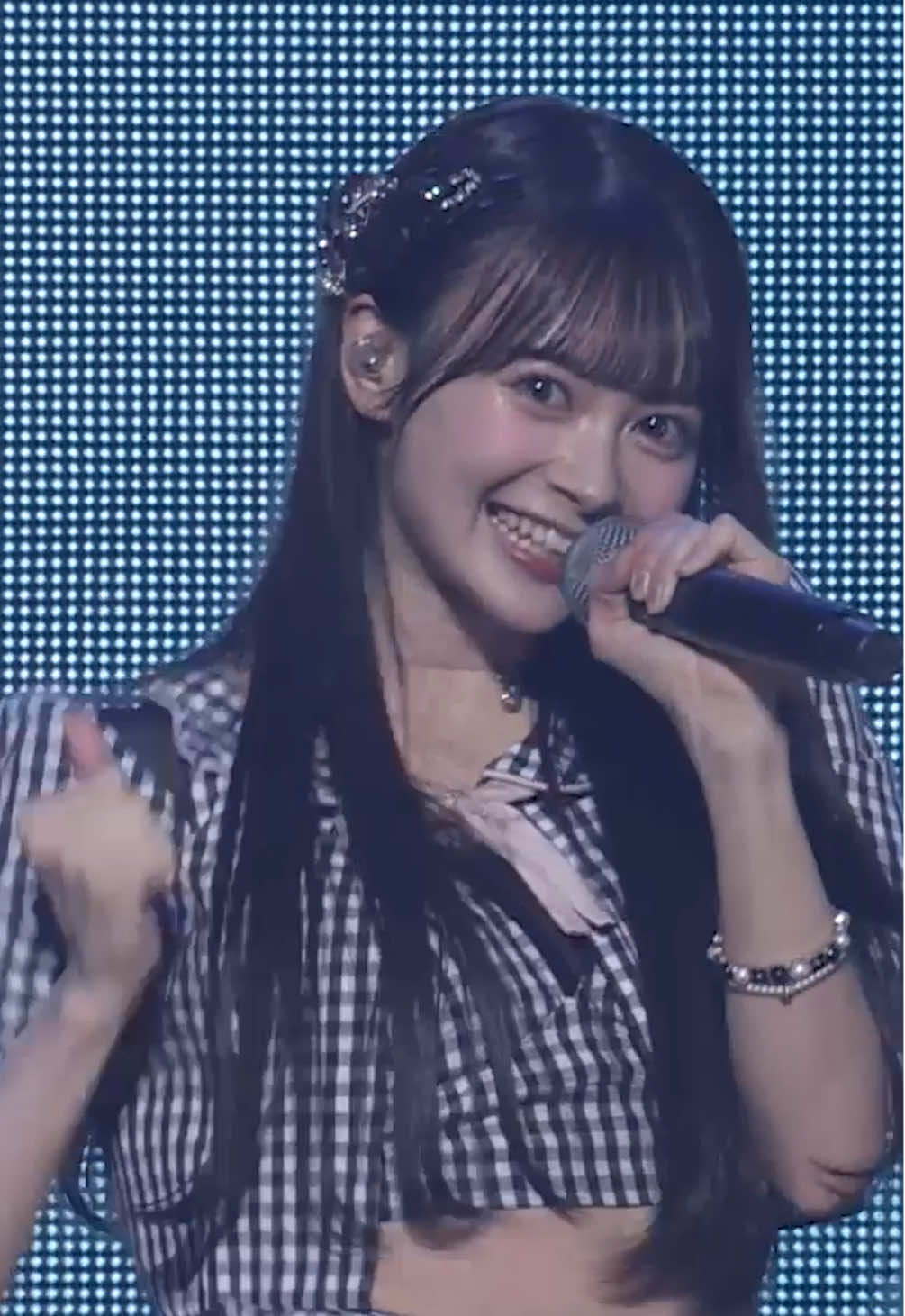 【#AKBは青春ですin武道館】#伊藤百花 がNot yetのみなさんと❕『波乗りかき氷』披露させていただきましたっ🏄‍♀️🍧 大島優子さんポジション…🫶🏻🧡 @いとう ももか  #指原莉乃 さん #北原里英 さん #横山由依 さん