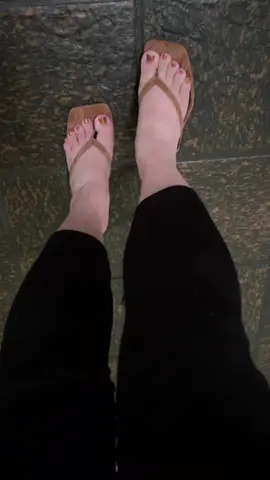 👠👠 💄 #sabado #zapatillas #zapatos #mujer #fyp 