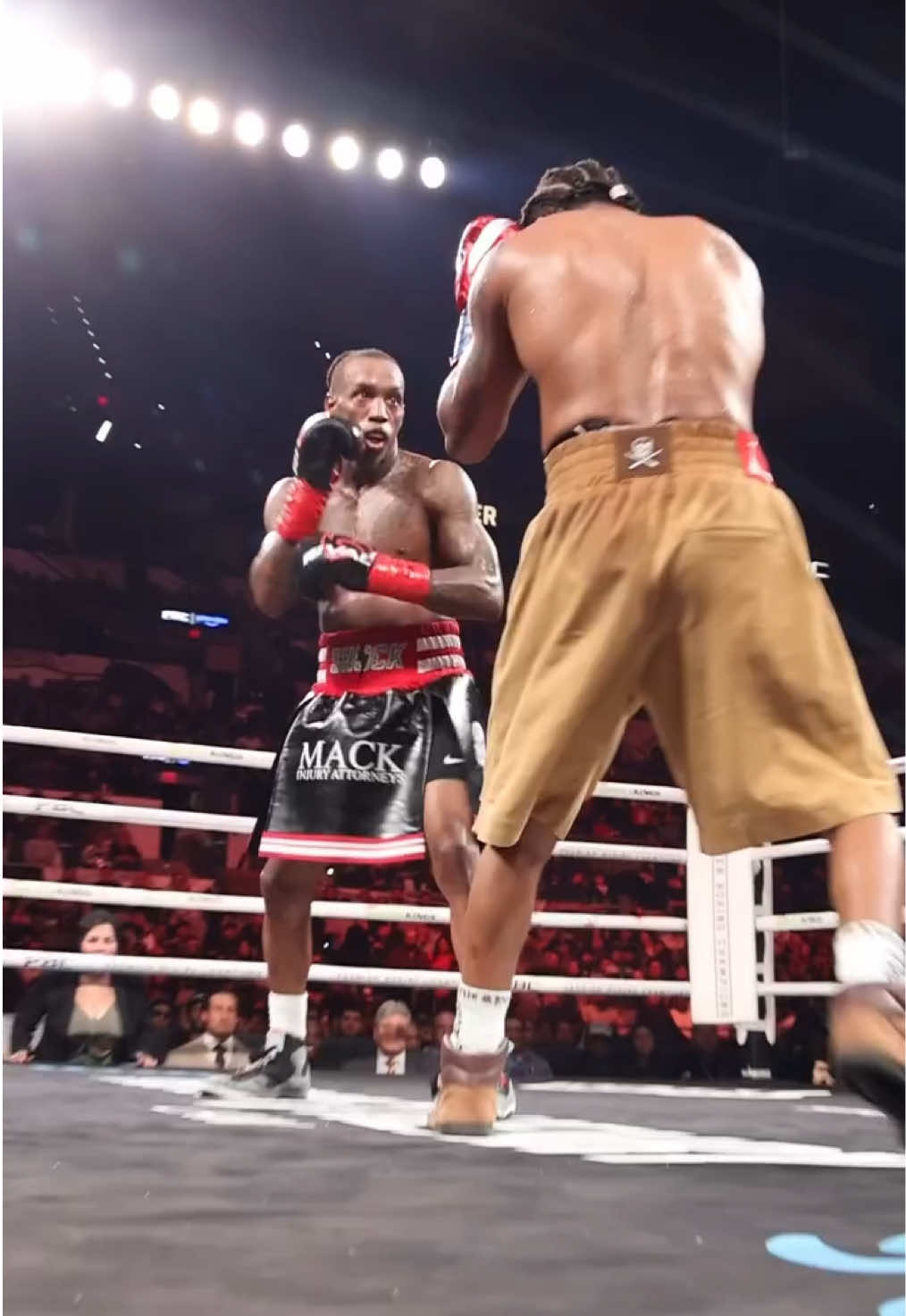 TEXAS MASTERCLASS 🍿 #toprank #trboxing #boxing #shockfoster #champ 