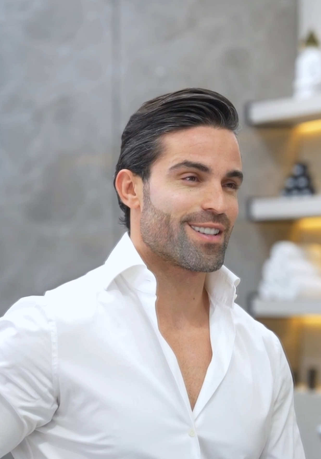 Matte magic happens when you use the right product. Get ready for a strong hold natural and matte finish all day long with my fave STMNT Matte Paste. . . . . . . . . . . #hair #haircut #fyp #tiktok #foryou 