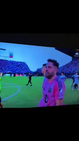 Thanks you busi and alba, happy retirement🥺👏#jordialba #sergiobusquets #intermiami #lastgame #retire