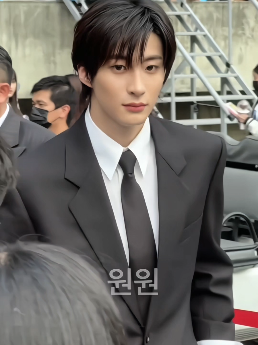 wangjamgnim 🫅 #anton  #riize  (ctto)