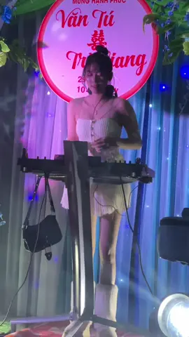 Nhà rạp cấp cho quả kính chất quá😛😛#djpuu #nhachaymoingay #DJPunonla #38hatinh #CapCut 