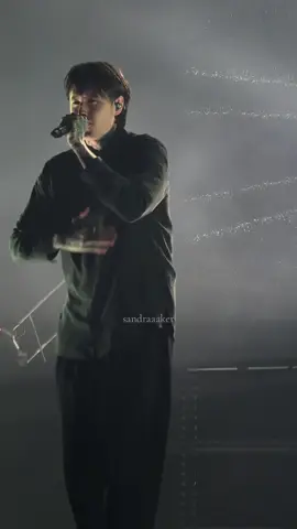 bitch, you owe me the apology  | left for good, berlin #badomens #noahsebastian #concert #metal #fyp 