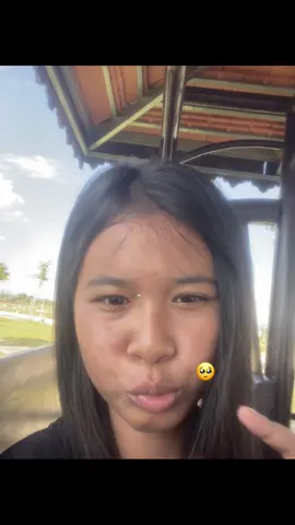 @ក្ដួយម៉ែហែង😝😝 