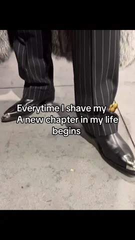 Am I the only one #relateable #fyp #targetaudience #shaving #lifeisroblox 