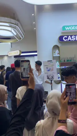 Zara yesaya dove indonesia  @jakartaxbeauty #zaraadhisty #yesayaabraham #trila #bcw #bericintawaktu 