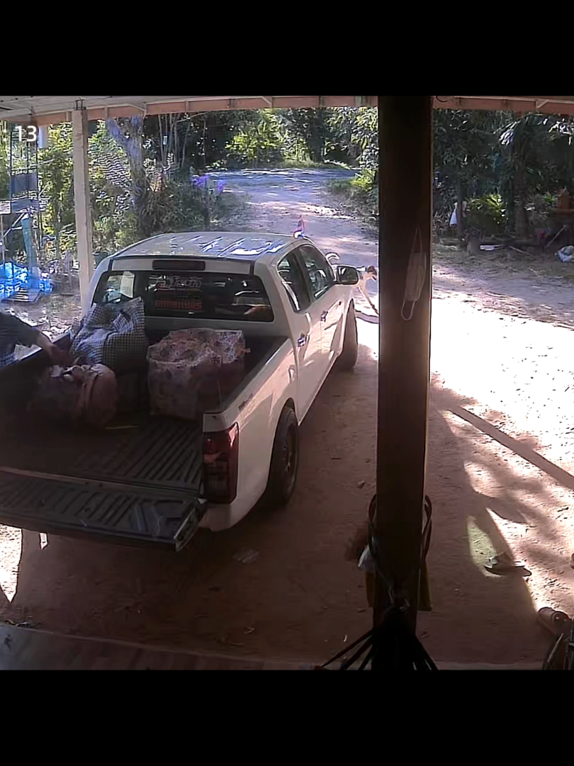 7-12-68 ชายแดนไทยกัมพูชา อ.กันทรลักษ์ จ.ศรีสะเกษ มีการปะทะทหารบาดเจ็บทางบ้านเตรียมอพยพแล้ว ใช้ชีวิตลำบากมาก