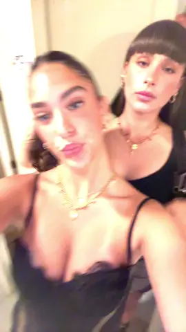 עירא בעולם משלו מטורף 