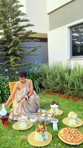 ሁሉም ቤተሰብ የሚገባው ህይወት @Phison  G+2 ቪላ ፡- 340ካሬ ላይ ያረፈ በውስጡ 6 መኝታ ቤቶች ፣7 መታጠቢያ ቤቶች፣ 2 ሳሎን፣ እንዲሁም 1 ባህላዊ እና 1 ዘመናዊ ኩሽና በውስጡ የያዘ ሲሆን በ340 ካሬ ላይ ያረፈ 3 መኪና ማቆም የሚያስችል ሰፊ ቦታ ያለው ነው፡ በአጭር ጊዜ ውስጥ ለመረከብ  Ready የሆኑ ቤታቻችንን መጥተው የግሎ ያድርጉ #እግር_ጥሎኝlifestyle #እሁድዬ #marakiweg #Adonay 