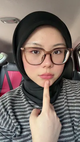 This is how Charlotte Tilbury Pillowtalk looks like on me 😀