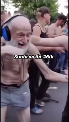 Wonder what he got for Christmas 👀 #dnb #basslayerz #funny #drumandbass #christmas 