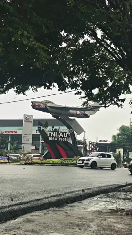 Hujan tidak melukai, dia jatuh dengan semestinya  #malang #malangku #malangafterrain #malanghits #malang24jam 