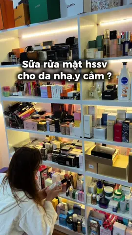 Sữa rửa mặt cho HSSV ? 🤩#rinabeauty #trending #beauty #viral #skincare 