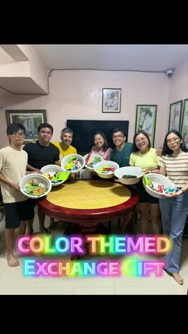 Good friends, good gifts, good vibes.🎄🎅🤶. #exchangegift #christiantiktok #christmasparty #reels 