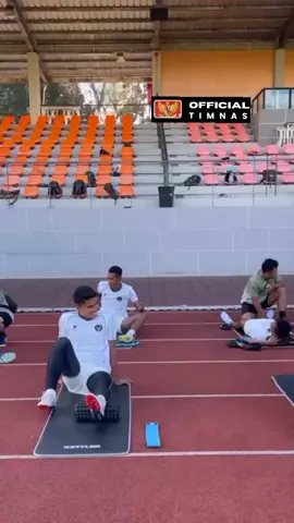 Timnas Indonesia U-23 Melakukan Latihan Persiapan Pertandingan Perdana Melawan Filipina Di Sea Games 2025🔥🦅🇮🇩 #timnasindonesia #timnasu23 #seagames2025 #fyp #masukberanda 