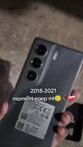 camon 40 rata kanan mode sad🥹💔#TECNOFansIndonesia #tecnoindonesia #tecnocamon40 #lewatberandafyp #nastalgia @TECNO Sumatra @TECNO Indonesia Store 