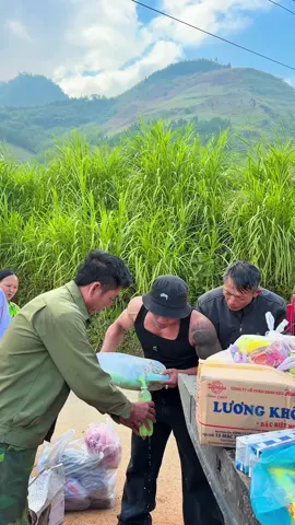 Gửi chú ít cốm 🤪 #bapkimochi #vuacobap 