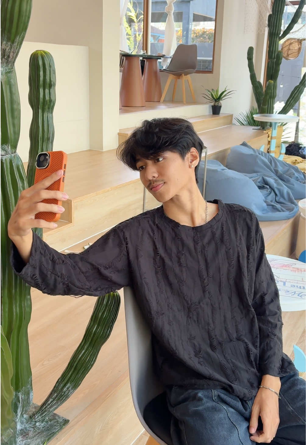 เสื้อขาดแบบมีสไตล์ #เสื้อผ้าแฟชั่น #เสื้อผ้าผู้ชาย #เสื้อแขนยาว #fashion 