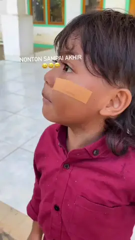 mengeluarkan kata kata indahnya #promomakanharian#nttpride🏝🔥 #semuaorang  #masukberandafyp  #jangkauanluas 