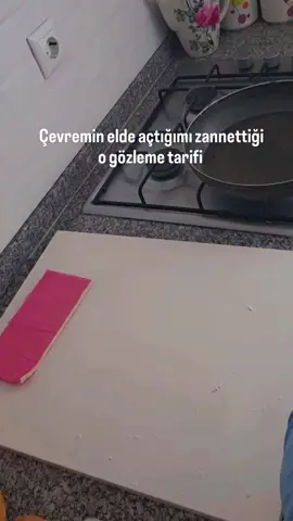 kendi gözlemeni kendin yap  sadece milfoy hamuru  istediğin malzeme