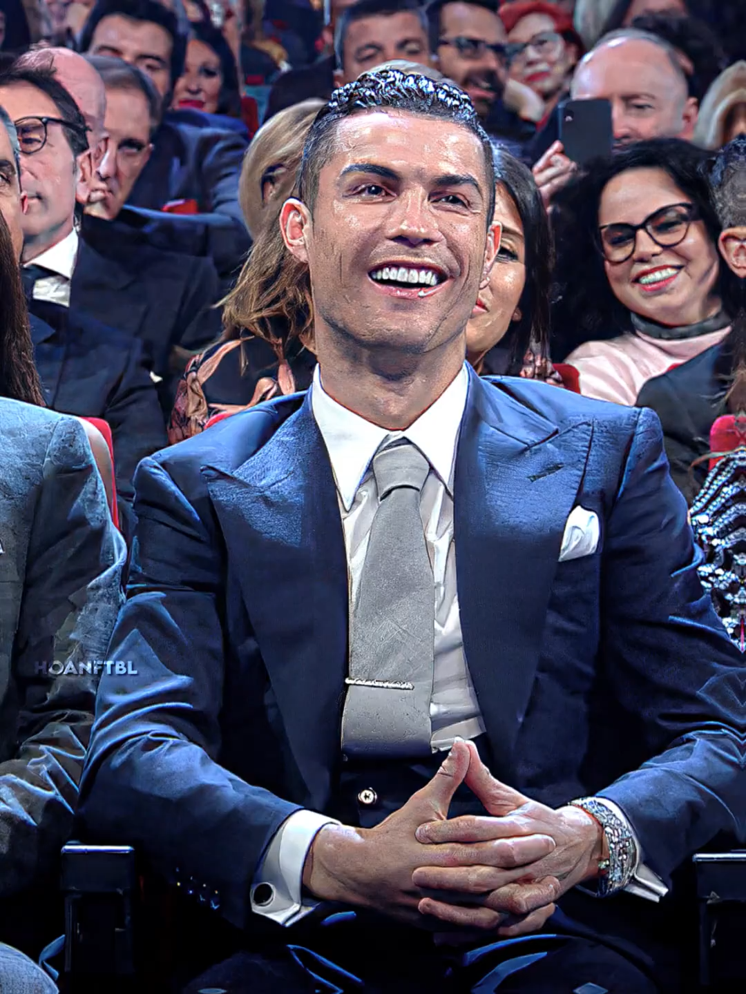 Ronaldo Reacts To ISHOWSPEED's Progress 👏🥶 #football #shorts #cristianoronaldo #ronaldo#reaction #moments #viralvideo #ishowspeed #edit