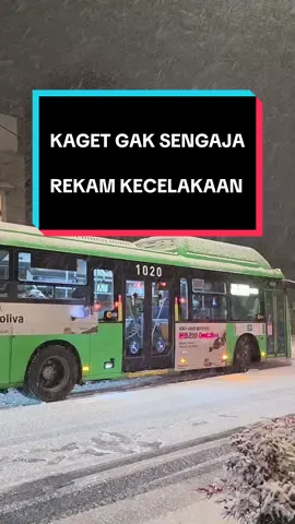 Salju se indah ini, tapi jalanan jadi penuh dengan tantangan.  #korea #snowfall #koreaselatan #kecelakaan #caraccident #winter #lifeinkorea #livinginkorea #pmikorea🇮🇩♡🇰🇷 #tkikorea🇰🇷🇮🇩 #pejuangwon🇰🇷🇲🇨 