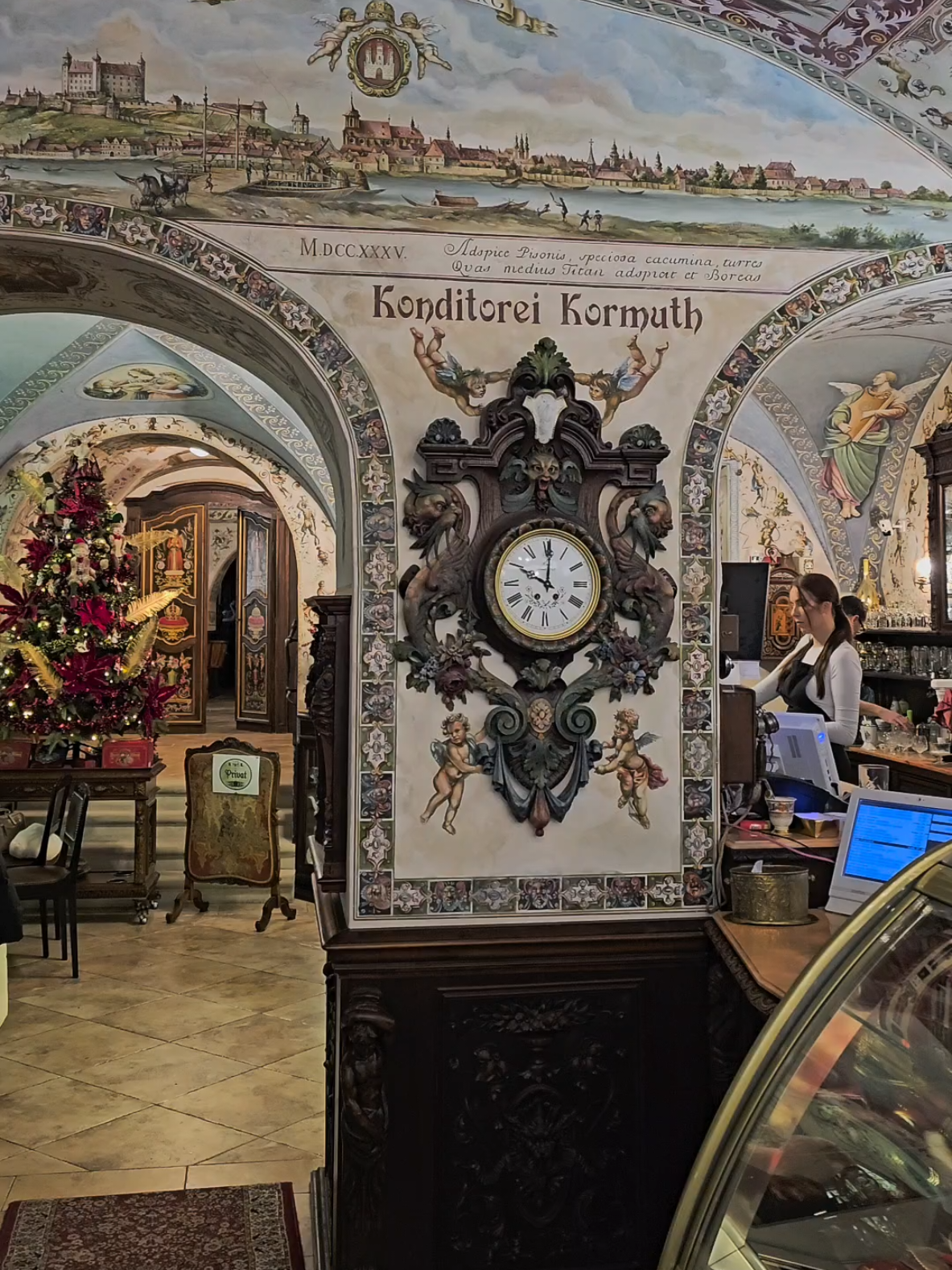 📍Konditorei Kormuth Bratislava - Is This The Prettiest Café In The City #bratislava #slovakia #CapCut 