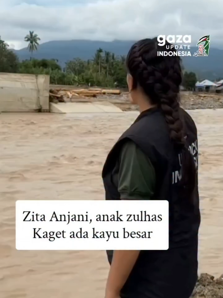 kelen bisa bantu jawab ga we coba jawab di komen . . #sumaterabarat #zitaanjani #banjir #sumatra #sumatrabarat #ngakak #kocak #kontenlucungakakviraltiktok #fyppppppppppppppppppppppp #lucu #komedi #humorindo #videolucu #kontenlucu #kontenlucungakak #fypシ #fypindonesia #viral #naruto