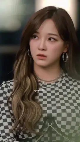 caption is only for my readers ... aaj live kartay hn Kim kaesha walay YouTube channel par 9 bajay ... kaafi log Jin say miss hogae thi woh aaj join hojana#kaesha_bight_official 