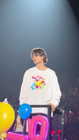 はやちゃん腹チラやばすぎ🥺💞 #MILK #みるく冬ツ #神戸ワールド記念ホール #みるきーず #みるきーずさんと繋がりたい  @M!LK_OFFICIAL @ウシ活 @佐野勇斗（M!LK） 