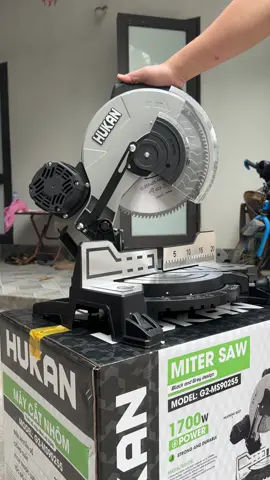 Máy cắt nhôm hukan lưỡi 255mm #maycatnhom #maycatnhomhukan #thonhomkinh #catnhom255 #thicongnhomkinh 
