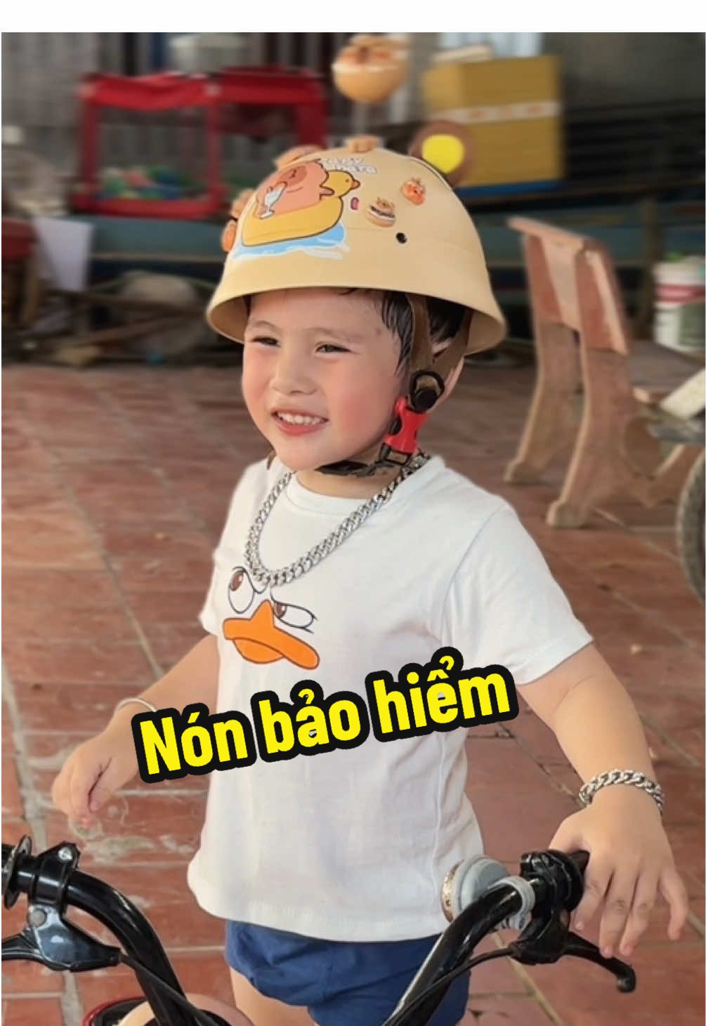 Đi chơi honggh emmm  #SữaNY #suane #nonbaohiempipon #mevabe 