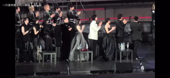 Idols Reaction 3 Racha straykids win Asia Artist Awards 2025 #3racha #StrayKids #aaa2025 #asiaartistawards2025 #Kpop 