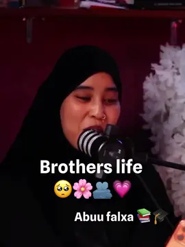 walaalka ama walaaha jeceylka haloo sheegto😂#foruyou #foruoupage #viewsproblem😭 #fyp #viralvideos 