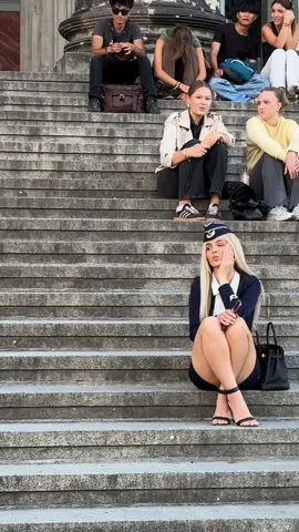 Can you read people’s eyes? 😎😎#crew #Aria_in_sky #reactions #stewardess #losangeles