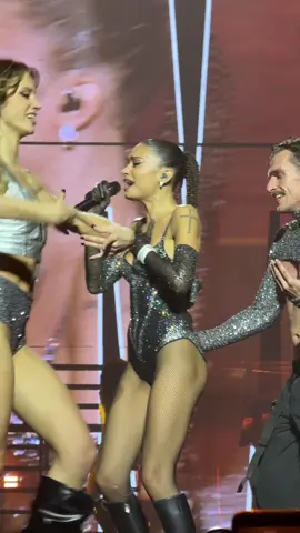 Il concetto di tua mamma che vibba co le tue canzoni #elodie #roma #perte 