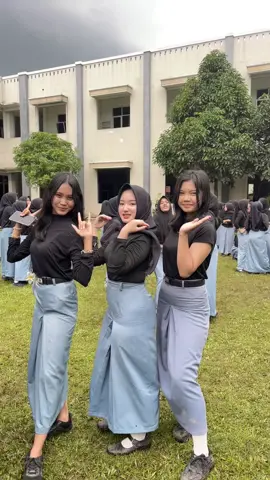 👋🏼👋🏼👋🏼