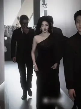 Ẻm vẫn Sáng nhất 🫣 #白鹿 #白鹿my #bailu #bachloc #bachmongnghien 