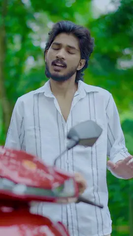 බයික් නංගිලා 🛵😁 #sinhalajoke #srilankan_tik_tok🇱🇰 #iro #foryou #fyp @Amasha Dewindi 🌟 